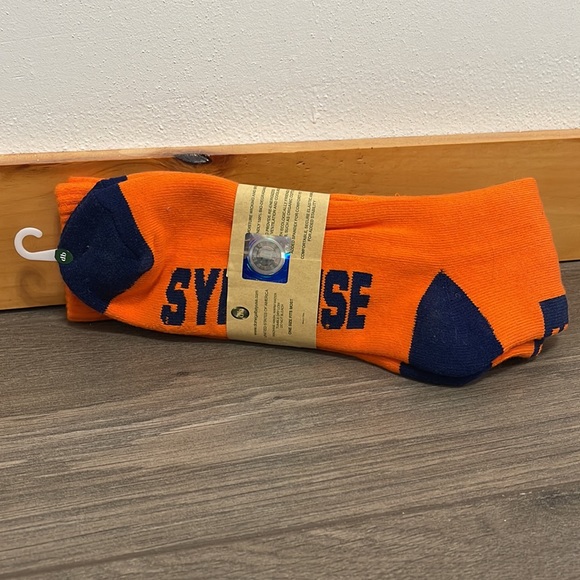 NWT Donegal Bay Syracuse University Orange socks - Picture 2 of 5